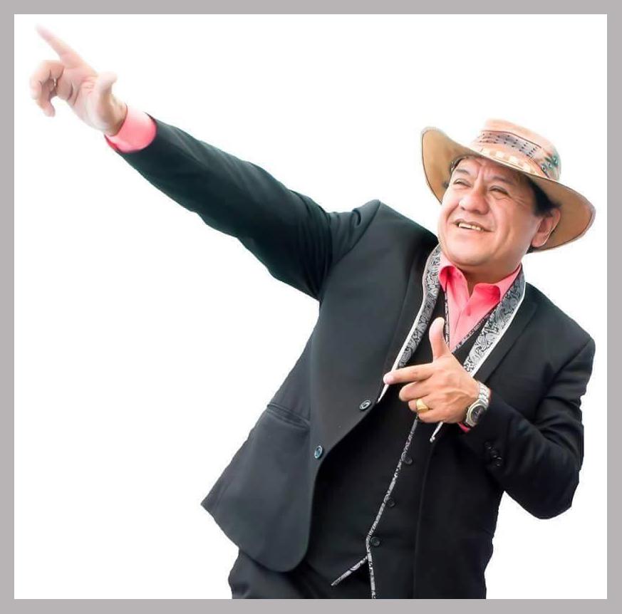 César y su Grupo Felicidad